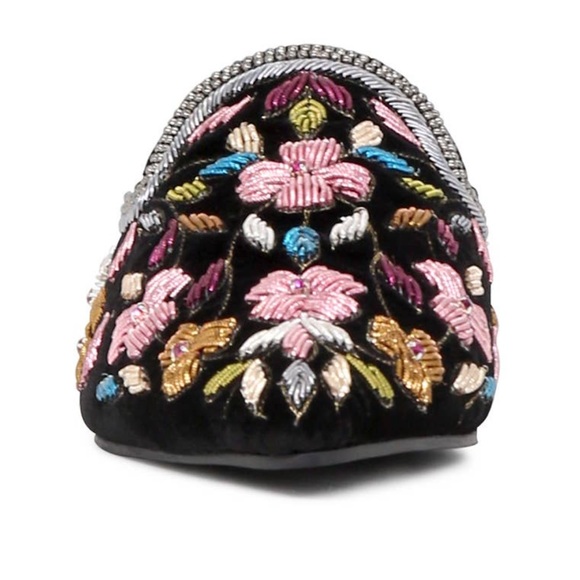 Black Velvet Floral Embroidered Pointed Toe Mules - Picture 2 of 4